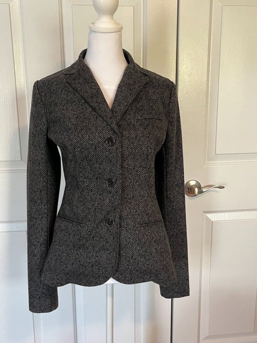 Bailey 44 Jacket size M